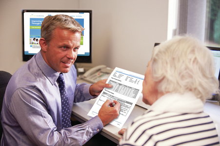 Picture NutraScreen Doctor Patient Discussion